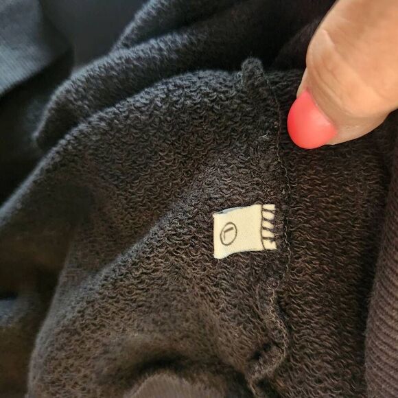 Hidden New York Sweatshirt Mens Large Crewneck Streetwear Minimalist Athleticwea - Picture 5 of 5